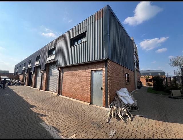 480M² WAREHOUSE TO LET IN SUNDERLAND RIDGE